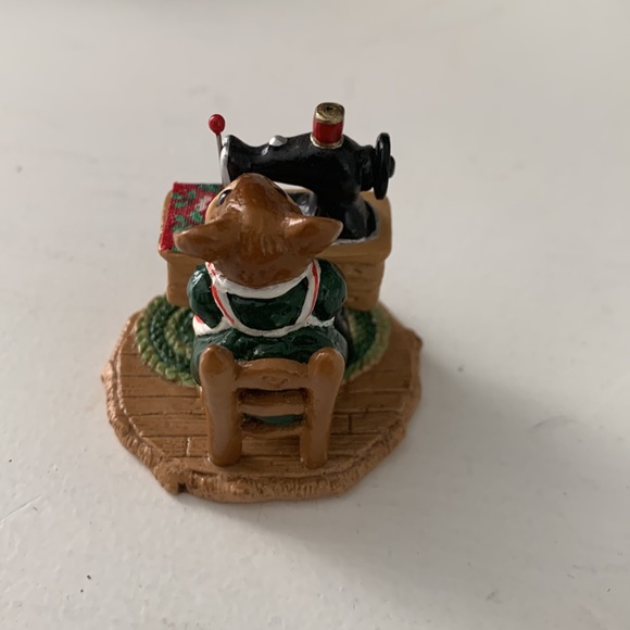 Wee Forest Folk Christmas Sewing Mouse - Picture 3 of 5